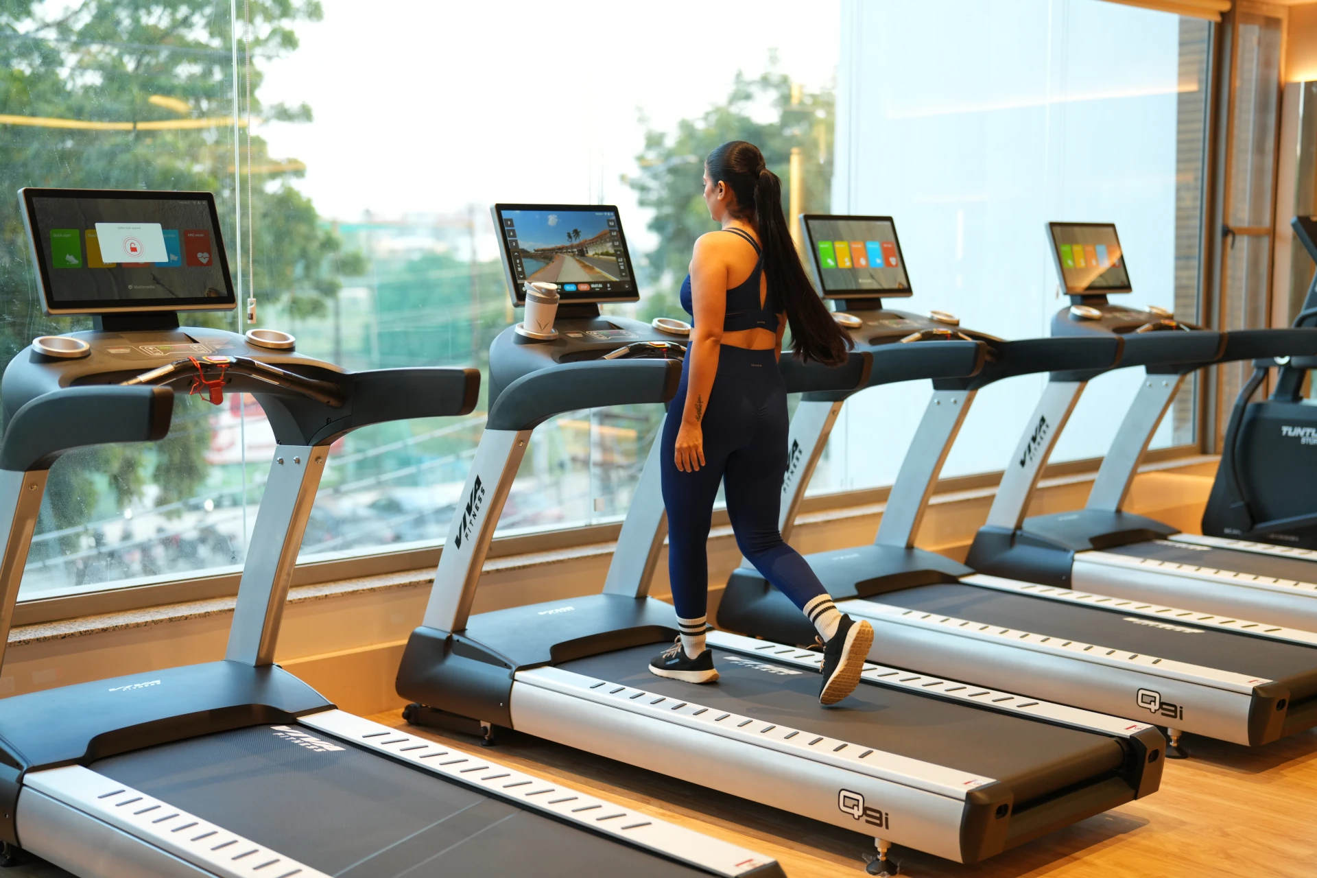 Velar Cardio Area